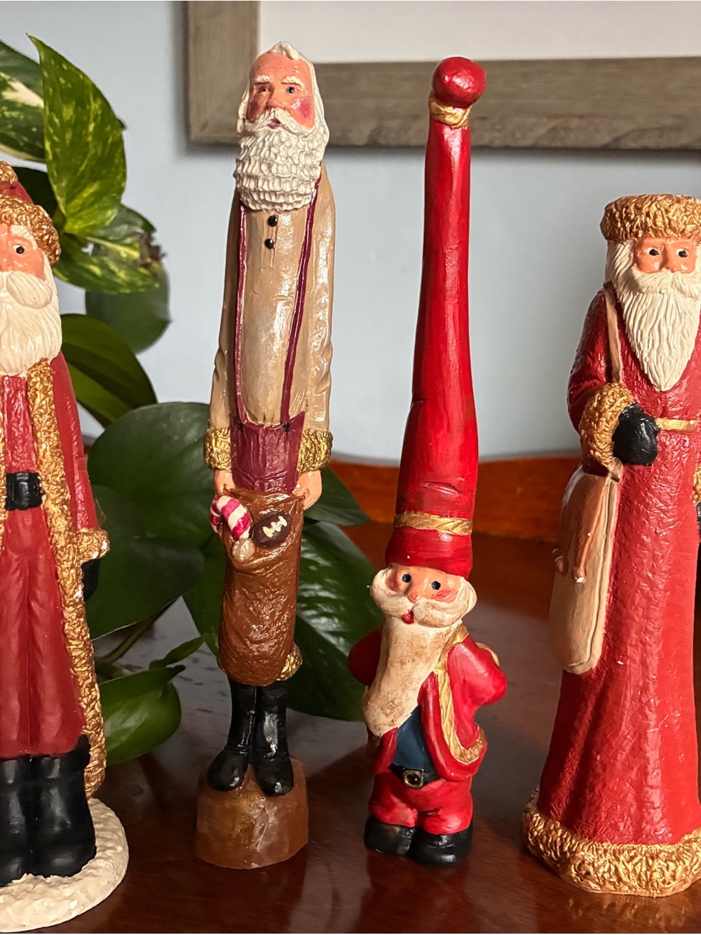 Vintage Skinny Ceramic Santa Claus Figurine (Set of 4)